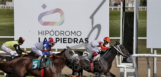 Sábado 19 de abril de 2025 - Hipódromo Las Piedras